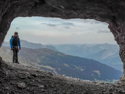 015 - Am Eingang zur Gauablickhoehle